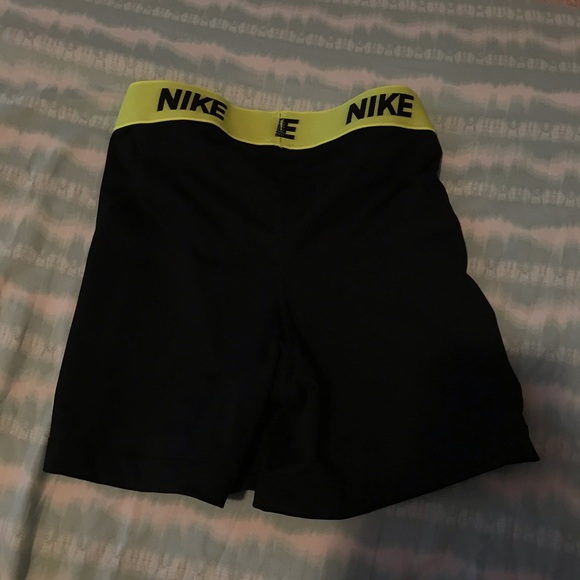 NWOT Nike Spandex - Picture 2 of 3